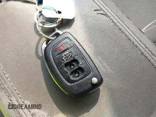 2016 Hyundai Sonata SE z VIN 5NPE24AF3GH388462, wystawiony jako IAAI lot #42468877 z przebiegiem 178 271 mil mil oraz . Historia ofert i sprzedaży dostępna na DreamBid. Obrazek 11.