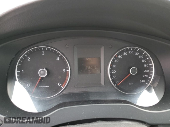 2013 Volkswagen Jetta Comfortline с VIN 3VWDL7AJ0DM247575, выставлен на аукционе Copart как лот 53722715 с пробегом 256 015 миль миль и Списание • Salvage title. История ставок и продаж доступна на DreamBid. Изображение 9.