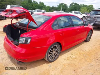 2016 Volkswagen Jetta Sport z VIN 3VWD17AJXGM397980, wystawiony jako IAAI lot #42223826 z przebiegiem 85 915 mil mil oraz . Historia ofert i sprzedaży dostępna na DreamBid. Obrazek 4.