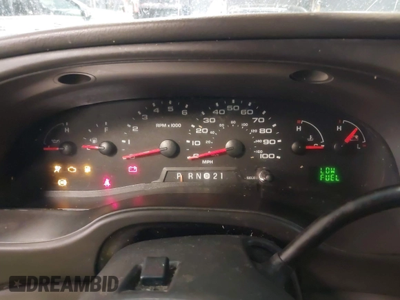 2005 Ford Econoline Cargo with VIN 1FTSS34L95HB33843, listed as a IAAI auction lot 42200399 with 355,458 mi miles and . Bid and sale history available at DreamBid. Image 7.