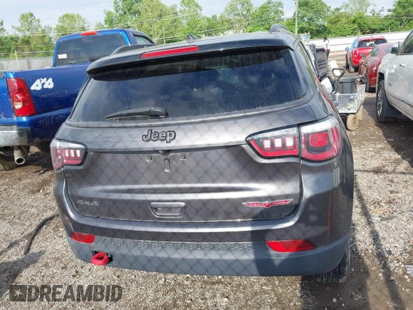 2019 Jeep Compass Trailhawk z VIN 3C4NJDDB5KT722107, wystawiony jako IAAI lot #42209114 z przebiegiem 65 088 mil mil oraz . Historia ofert i sprzedaży dostępna na DreamBid. Obrazek 17.