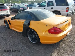 2003 Mercedes-Benz SL 500 with VIN WDBSK75F33F044194, listed as a IAAI auction lot 41982618 with Not provided miles and . Bid and sale history available at DreamBid. Image 3.