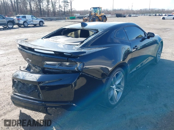 2018 Chevrolet Camaro 2SS with VIN 1G1FH1R7XJ0191056, listed as a IAAI auction lot 41708025 with Not provided miles and . Bid and sale history available at DreamBid. Image 4.