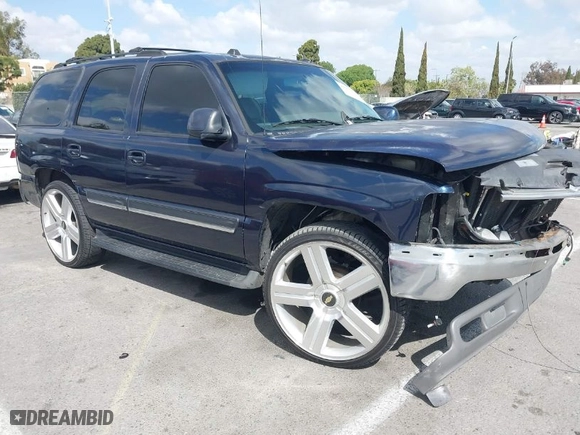 2005 Chevrolet Tahoe Z71 with VIN 1GNEC13T95R192599, listed as a IAAI auction lot 41955397 with 179,292 mi miles. Bid and sale history available at carsss.com. Image 1.