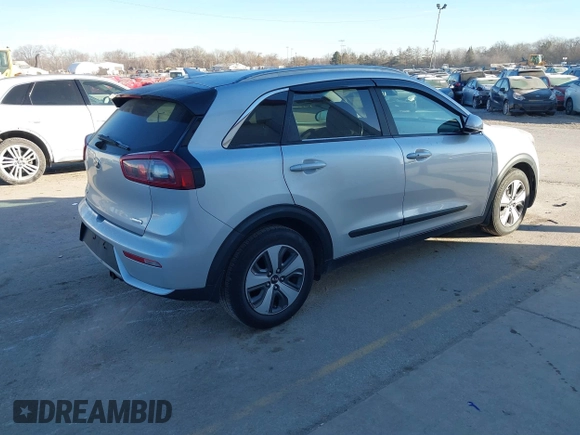 2018 Kia Niro EX with VIN KNDCC3LC1J5121507, listed as a IAAI auction lot 41288803 with 85,444 mi miles. Bid and sale history available at carsss.com. Image 4.