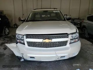 2012 Chevrolet Avalanche LTZ with VIN 3GNTKGE79CG280627, listed as a Copart auction lot 72275044 with 119,782 mi miles and Salvage Title. Bid and sale history available at carsss.com. Image 5.