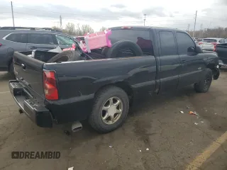 2005 Chevrolet Silverado SS z VIN 2GCEK19N751150820, wystawiony jako Copart lot #77775794 z przebiegiem Nie podano mil oraz Tytuł czysty. Historia ofert i sprzedaży dostępna na DreamBid. Obrazek 3.