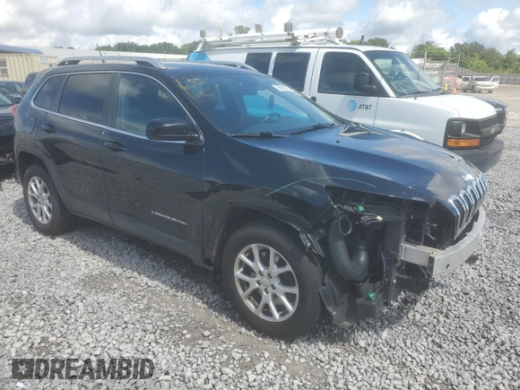 2014 Jeep Cherokee Latitude z VIN 1C4PJMCS5EW252136, wystawiony jako Copart lot #58525335 z przebiegiem 111 193 mil mil oraz Szkoda całkowita • Salvage title. Historia ofert i sprzedaży dostępna na DreamBid. Obrazek 4.