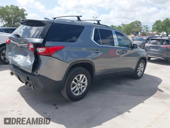 2018 Chevrolet Traverse LT Cloth with VIN 1GNERGKWXJJ259619, listed as a IAAI auction lot 41952657 with 73,174 mi miles. Bid and sale history available at carsss.com. Image 4.