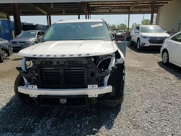 2022 Ford Explorer XLT with VIN 1FMSK7DH2NGC33805, listed as a Copart auction lot 50782475 with 49,723 mi miles and Salvage Title. Bid and sale history available at carsss.com. Image 15.