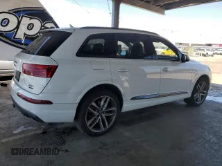2017 Audi Q7 Prestige with VIN WA1VAAF75HD035838, listed as a Copart auction lot 66308925 with 146,207 mi miles and Clean title. Bid and sale history available at DreamBid. Image 3.