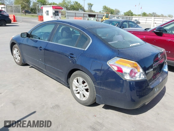 2012 Nissan Altima 2.5 SL with VIN 1N4AL2AP3CC154195, listed as a IAAI auction lot 41832440 with 104,028 mi miles. Bid and sale history available at carsss.com. Image 3.