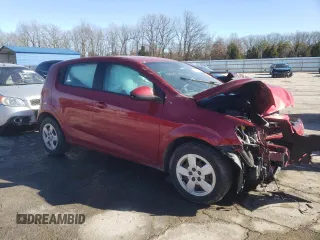 2013 Chevrolet Sonic LS z VIN 1G1JA6SH3D4121037, wystawiony jako Copart lot #45975555 z przebiegiem 66 735 mil mil oraz Szkoda całkowita • Salvage title. Historia ofert i sprzedaży dostępna na DreamBid. Obrazek 4.