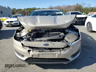 2018 Ford Focus SE with VIN 1FADP3F23JL219189, listed as a Copart auction lot 52209335 with 101,180 mi miles and Salvage title. Bid and sale history available at DreamBid. Image 5.