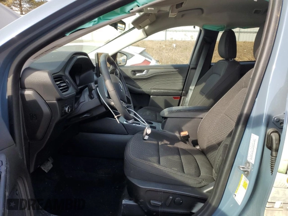 2023 Ford Escape Active with VIN 1FMCU9GN2PUB17245, listed as a Copart auction lot 49225145 with 3,841 mi miles and Non Repairable. Bid and sale history available at carsss.com. Image 7.