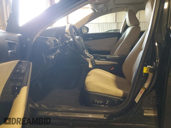 2016 Lexus IS 200t z VIN JTHBA1D27G5008387, wystawiony jako Copart lot #55940985 z przebiegiem 109 770 mil mil oraz Szkoda całkowita • Salvage title. Historia ofert i sprzedaży dostępna na DreamBid. Obrazek 7.