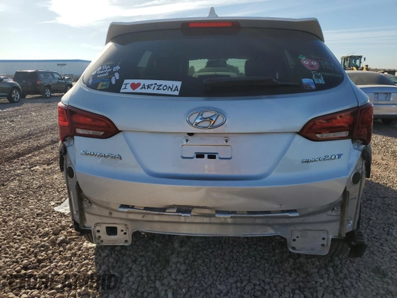 2018 Hyundai Santa Fe 2.0T с VIN 5XYZU4LA3JG557326, выставлен на аукционе Copart как лот 86390624 с пробегом 117 872 миль миль и Списание • Salvage title. История ставок и продаж доступна на DreamBid. Изображение 6.