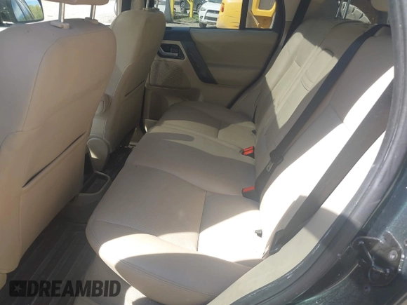 2010 Land Rover LR2 HSE z VIN SALFR2BN8AH170249, wystawiony jako IAAI lot #42244748 z przebiegiem 119 450 mil mil oraz . Historia ofert i sprzedaży dostępna na DreamBid. Obrazek 8.
