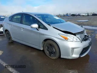 2015 Toyota Prius Four with VIN JTDKN3DUXF0482915, listed as a IAAI auction lot 41827372 with 125,830 mi miles. Bid and sale history available at carsss.com. Image 1.