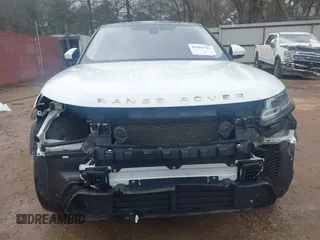 2020 Land Rover Range Rover Velar S z VIN SALYB2EX4LA238438, wystawiony jako IAAI lot #41504741 z przebiegiem 62 665 mil mil oraz . Historia ofert i sprzedaży dostępna na DreamBid. Obrazek 13.