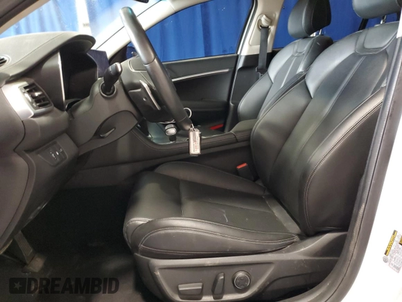 2023 Genesis G70 2.0T with VIN KMTG34TAXPU128221, listed as a Copart auction lot 71105154 with 43,626 mi miles and Non Repairable. Bid and sale history available at DreamBid. Image 7.
