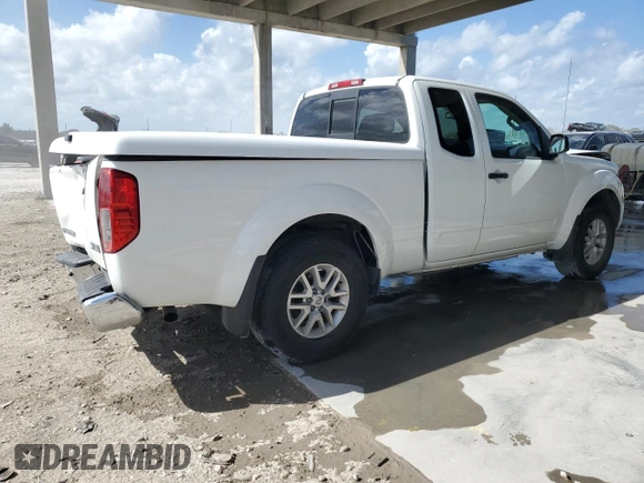 2020 Nissan Frontier SV z VIN 1N6ED0CF0LN714600, wystawiony jako Copart lot #45363515 z przebiegiem 39 581 mil mil oraz Czysty tytuł • Clean title. Historia ofert i sprzedaży dostępna na DreamBid. Obrazek 3.