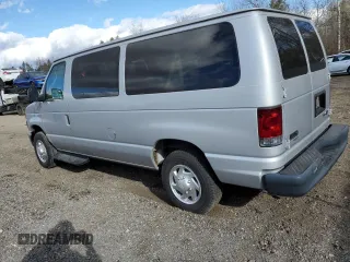 2013 Ford Econoline Passenger XL with VIN 1FMNE1BWXDDB17125, listed as a Copart auction lot 77066034 with 30,726 mi miles and Salvage title. Bid and sale history available at DreamBid. Image 2.