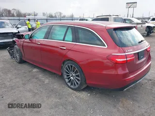 2019 Mercedes-Benz E 450 с VIN WDDZH6JB7KA654077, выставлен на аукционе IAAI как лот 41511592 с пробегом 72 870 миль миль и . История ставок и продаж доступна на DreamBid. Изображение 3.