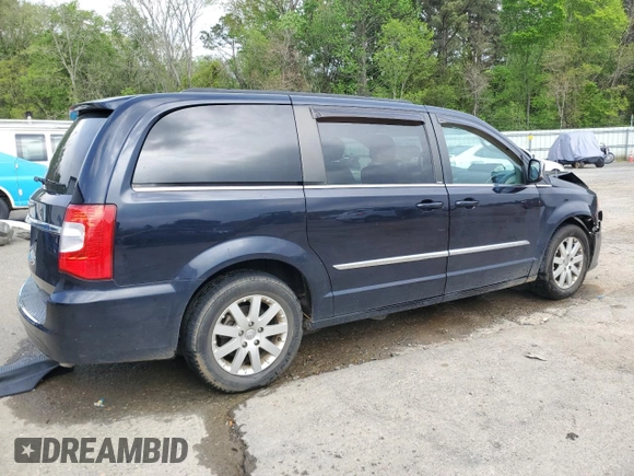 2011 Chrysler Town & Country Touring-L with VIN 2A4RR8DG8BR609567, listed as a Copart auction lot 51462205 with 67,446 mi miles and Salvage Title. Bid and sale history available at carsss.com. Image 3.