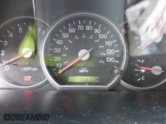 2004 Kia Sedona LX with VIN KNDUP131446493787, listed as a IAAI auction lot 40004348 with 168,374 mi miles. Bid and sale history available at carsss.com. Image 7.