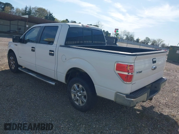 2014 Ford F-150 XL with VIN 1FTFW1CTXEFC12946, listed as a IAAI auction lot 41814929 with 230,328 mi miles. Bid and sale history available at carsss.com. Image 3.