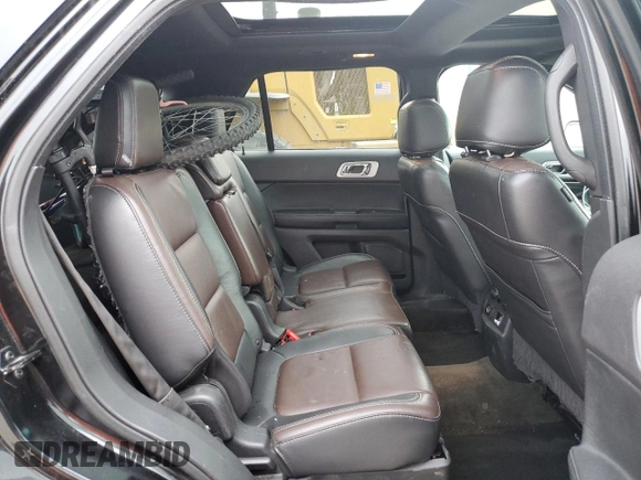 2015 Ford Explorer Sport с VIN 1FM5K8GT6FGB54318, выставлен на аукционе Copart как лот 56276275 с пробегом 122 570 миль миль и Чистый • Clean title. История ставок и продаж доступна на DreamBid. Изображение 11.