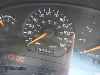 1997 Ford Mustang with VIN 1FALP4043VF158166, listed as a IAAI auction lot 39369761 with 124,992 mi miles. Bid and sale history available at carsss.com. Image 7.