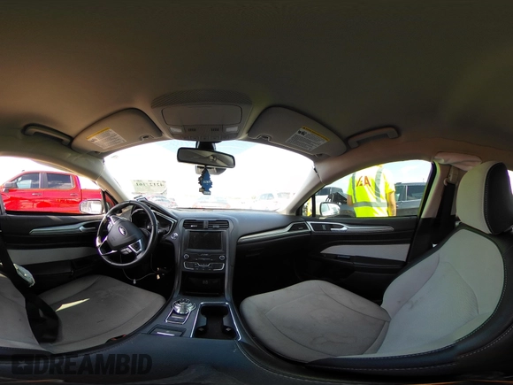 2020 Ford Fusion SE with VIN 3FA6P0HD3LR161093, listed as a IAAI auction lot 42127161 with 59,607 mi miles and . Bid and sale history available at DreamBid. Image 18.