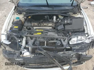 2006 Volvo V70 2.4L with VIN YV1SW612962558219, listed as a Copart auction lot 61853785 with 132,960 mi miles and Salvage title. Bid and sale history available at DreamBid. Image 12.