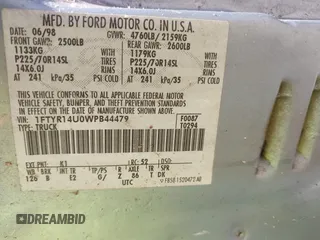 1998 Ford Ranger XL z VIN 1FTYR14U0WPB44479, wystawiony jako IAAI lot #42534265 z przebiegiem Nie podano mil oraz . Historia ofert i sprzedaży dostępna na DreamBid. Obrazek 9.
