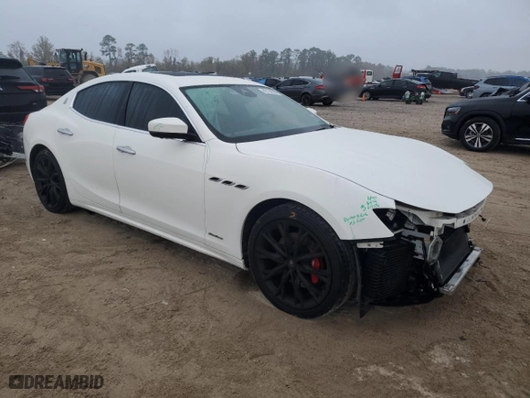 2019 Maserati Ghibli GranLusso with VIN ZAM57XSL1K1328246, listed as a Copart auction lot 85136504 with 77,706 mi miles and Salvage Title. Bid and sale history available at carsss.com. Image 4.
