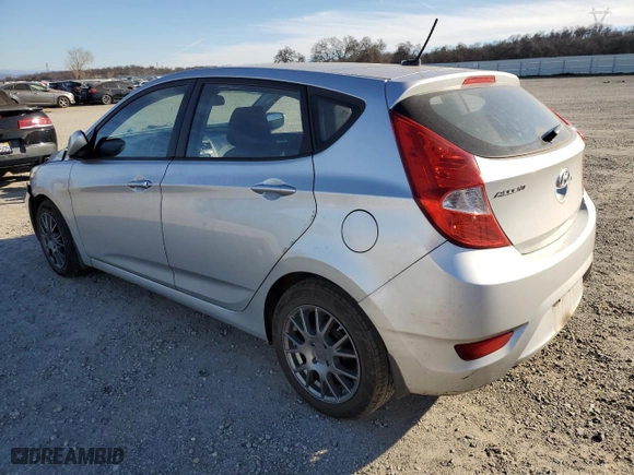 2013 Hyundai Accent GL with VIN KMHCT5AE0DU096122, listed as a Copart auction lot 41841885 with 124,371 mi miles and Salvage Title. Bid and sale history available at carsss.com. Image 2.