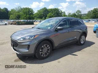 2022 Ford Escape SE с VIN 1FMCU9G63NUC02309, выставлен на аукционе Copart как лот 65856665 с пробегом 33 983 миль миль и Списание • Salvage title. История ставок и продаж доступна на DreamBid. Изображение 1.