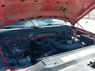 2000 Ford F-150 XL с VIN 2FTRX08L6YCA24700, выставлен на аукционе IAAI как лот 41804904 с пробегом 258 156 миль миль и . История ставок и продаж доступна на DreamBid. Изображение 18.
