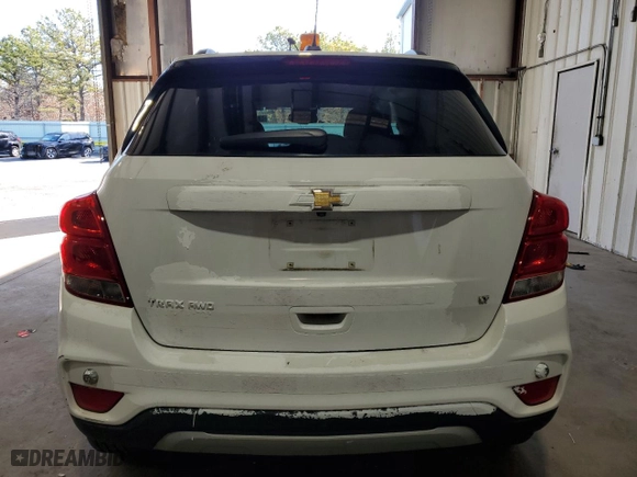 2019 Chevrolet Trax LT with VIN 3GNCJPSB0KL213867, listed as a Copart auction lot 47822505 with 61,021 mi miles and Clean Title. Bid and sale history available at carsss.com. Image 6.