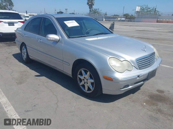 2001 Mercedes-Benz C 230/260/280/320 с VIN WDBRF61J91F068679, выставлен на аукционе IAAI как лот 42620453 с пробегом 183 522 миль миль и . История ставок и продаж доступна на DreamBid. Изображение 1.