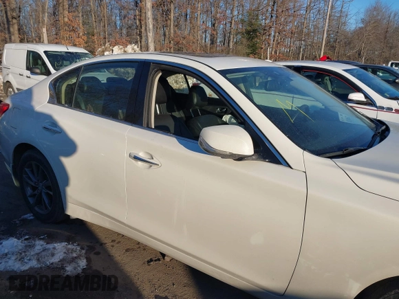 2017 Infiniti Q50 Premium with VIN JN1EV7AR1HM838526, listed as a IAAI auction lot 41249632 with 67,171 mi miles and . Bid and sale history available at DreamBid. Image 6.