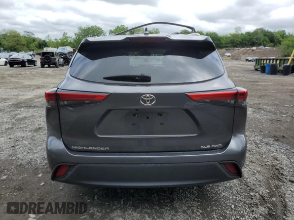 2021 Toyota Highlander XLE with VIN 5TDHZRBH9MS553524, listed as a Copart auction lot 57469405 with 51,784 mi miles and Salvage title. Bid and sale history available at DreamBid. Image 6.