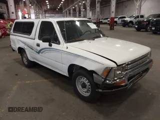 1989 Toyota Pickup DX z VIN JT4RN81P2K5030402, wystawiony jako IAAI lot #42483424 z przebiegiem 210 343 mil mil oraz . Historia ofert i sprzedaży dostępna na DreamBid. Obrazek 1.