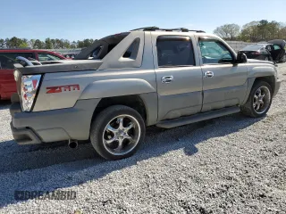 2002 Chevrolet Avalanche z VIN 3GNEC13TX2G136330, wystawiony jako Copart lot #50176365 z przebiegiem 274 177 mil mil oraz Szkody całkowita. Historia ofert i sprzedaży dostępna na DreamBid. Obrazek 3.