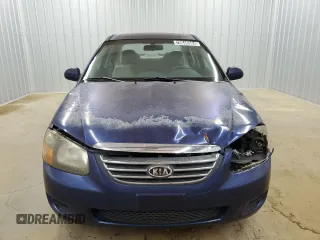 2009 Kia Spectra EX with VIN KNAFE221X95626293, listed as a Copart auction lot 70646504 with 197,017 mi miles and Clean Title. Bid and sale history available at carsss.com. Image 5.