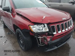 2011 Jeep Compass Limited with VIN 1J4NF5FB5BD169706, listed as a IAAI auction lot 41454128 with 146,267 mi miles. Bid and sale history available at carsss.com. Image 6.