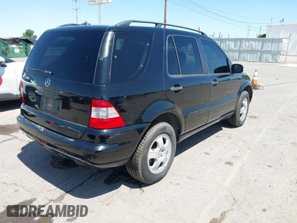 2004 Mercedes-Benz M 350 with VIN 4JGAB57E14A461765, listed as a IAAI auction lot 42532273 with Not provided miles and . Bid and sale history available at DreamBid. Image 4.