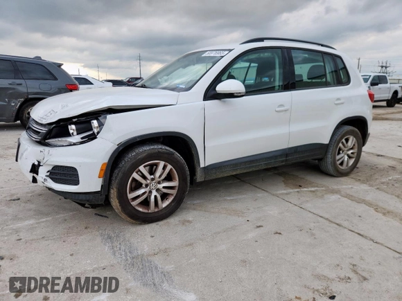 2017 Volkswagen Tiguan S с VIN WVGAV7AX6HK034093, выставлен на аукционе Copart как лот 58976965 с пробегом 103 474 миль миль и Списание • Salvage title. История ставок и продаж доступна на DreamBid. Изображение 1.